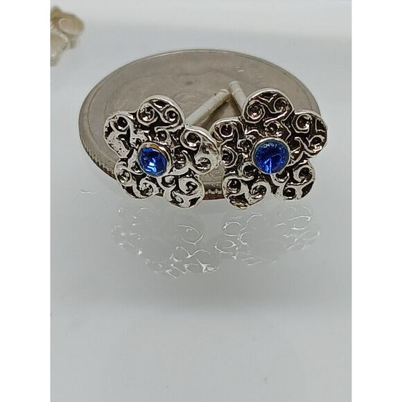 Vintage Estate Jewelry NOS .925 Sterling Silver Light Blue Crystal New Earrings - Picture 1 of 9